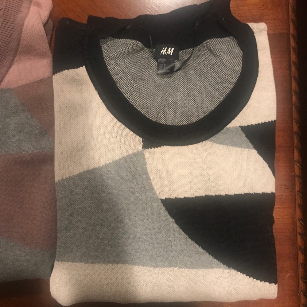 Geometric sweater set - Picture 3 of 5